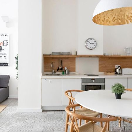 The Barcelona Centric Apt By Maison Pinata Εξωτερικό φωτογραφία
