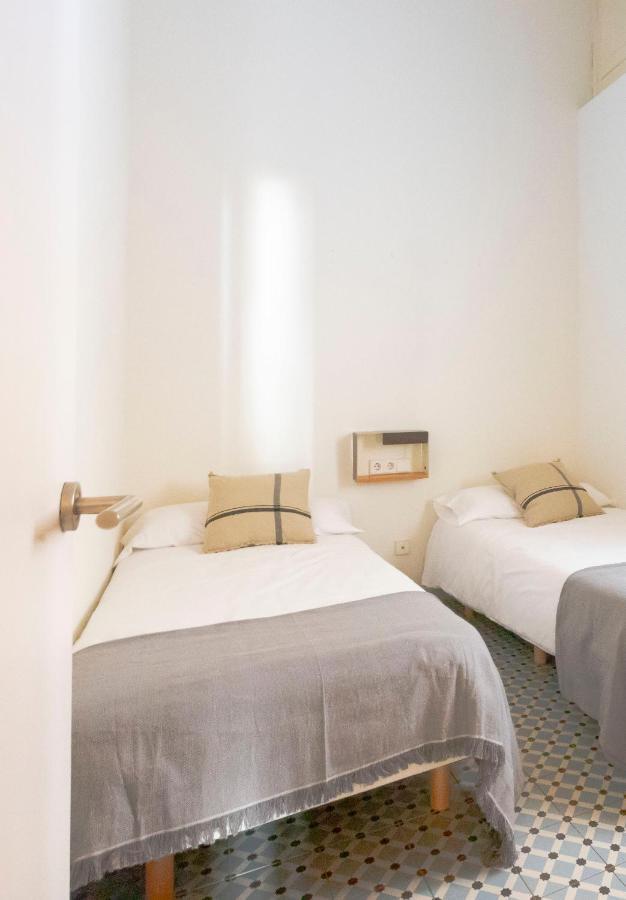 The Barcelona Centric Apt By Maison Pinata Εξωτερικό φωτογραφία