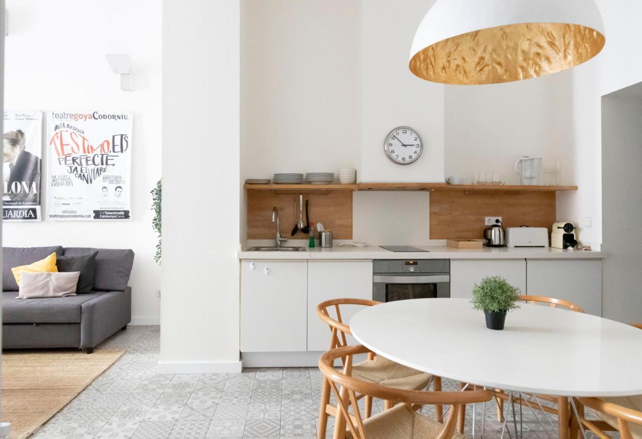 The Barcelona Centric Apt By Maison Pinata Εξωτερικό φωτογραφία