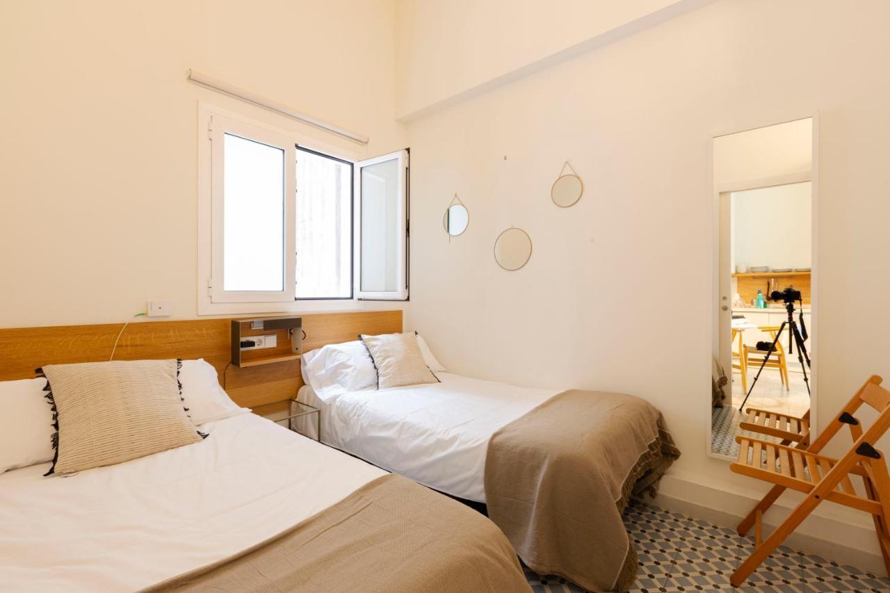 The Barcelona Centric Apt By Maison Pinata Εξωτερικό φωτογραφία